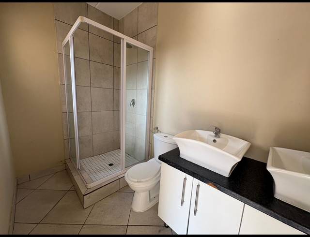 3 BEDROOM FLAT FOR SALE IN WALDRIFT